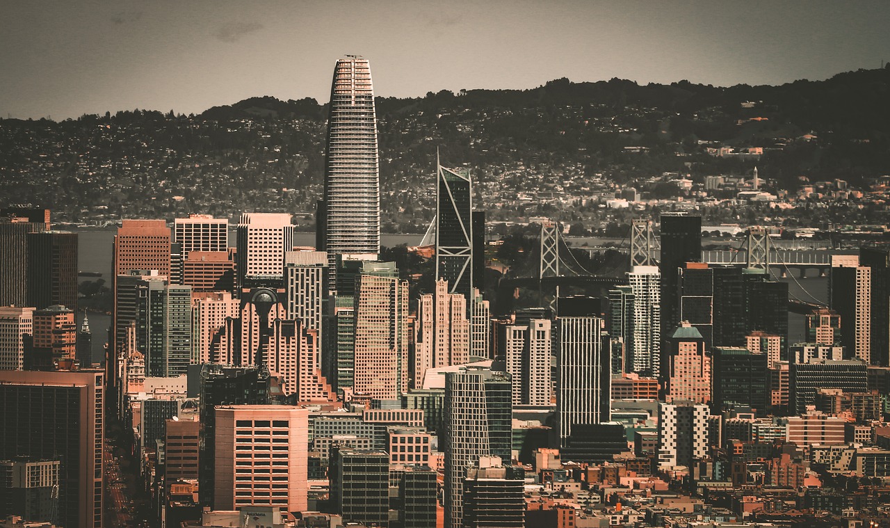 美记：湖人现在拥有最强的二人组，詹姆斯是时候离开了